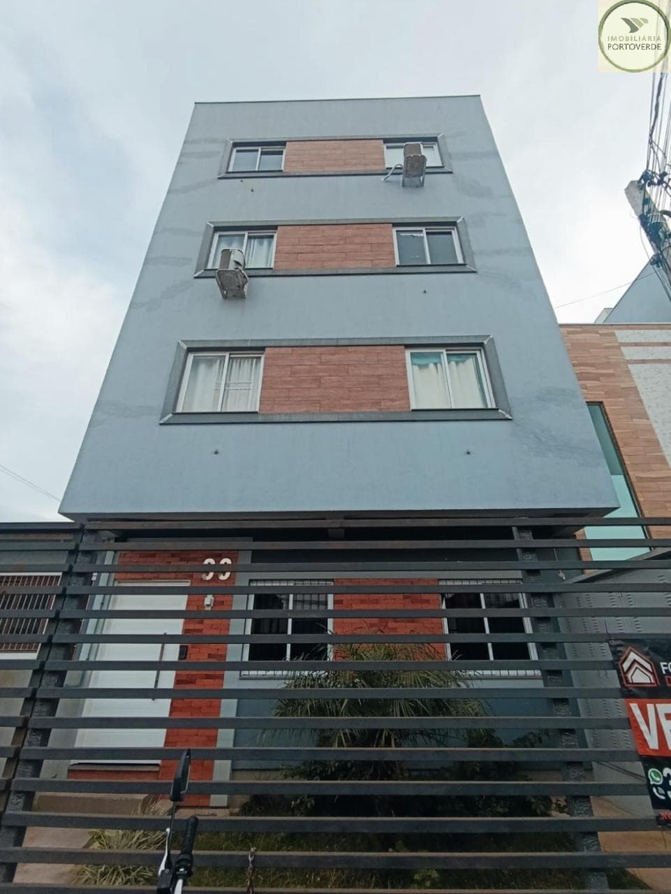 APARTAMENTO SEMI-IMOBILIADO