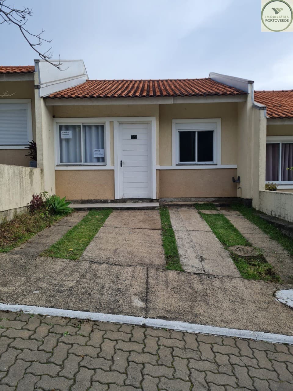 Casa de 2 dormitórios · Formoza