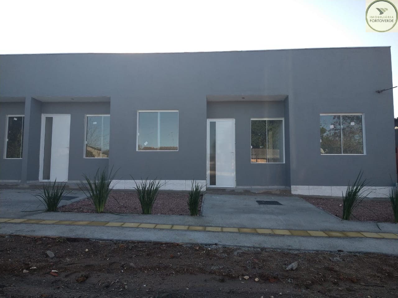 Casa de 2 dormitórios · Elsa