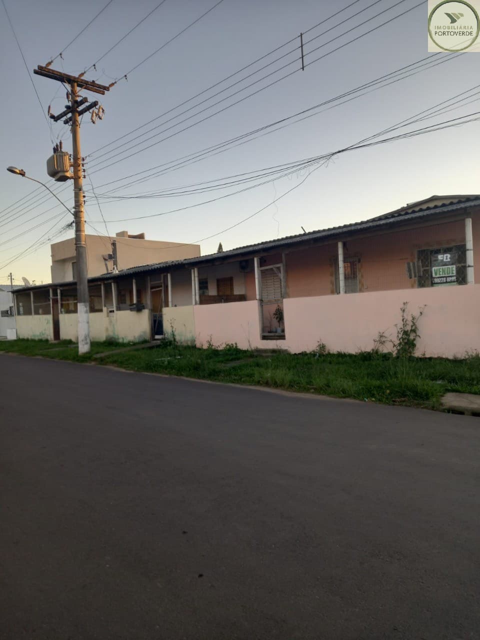 Casa de 5 dormitórios · Maria Regina