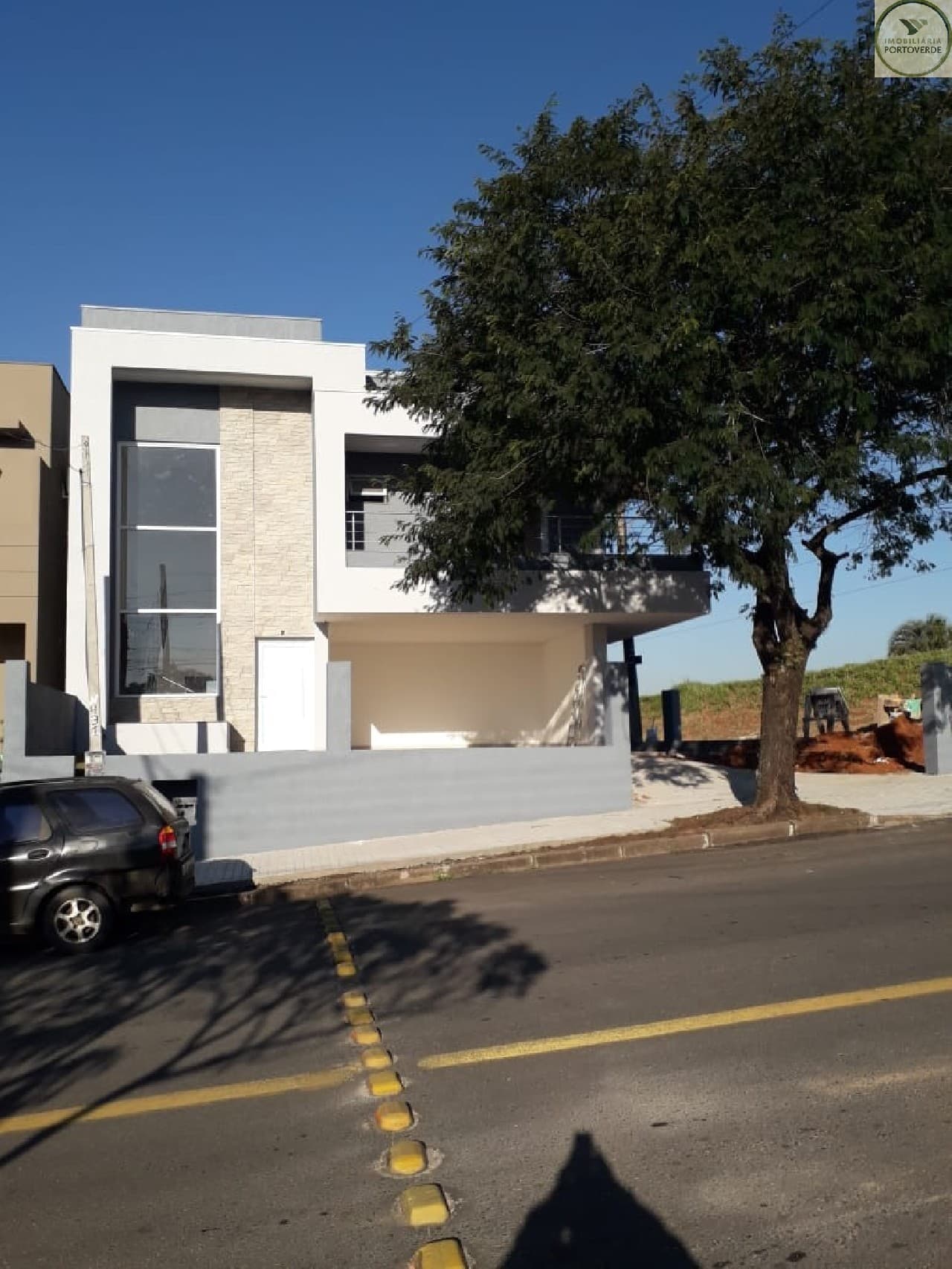 Sobrado de 4 dormitórios · Verdes Campos